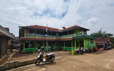 Sarana dan Prasarana